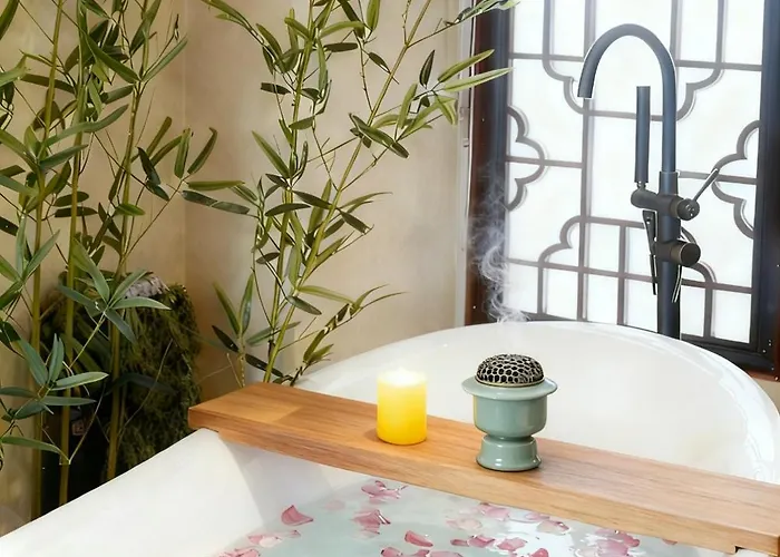 Chinatown No9 Boutique Hotel *